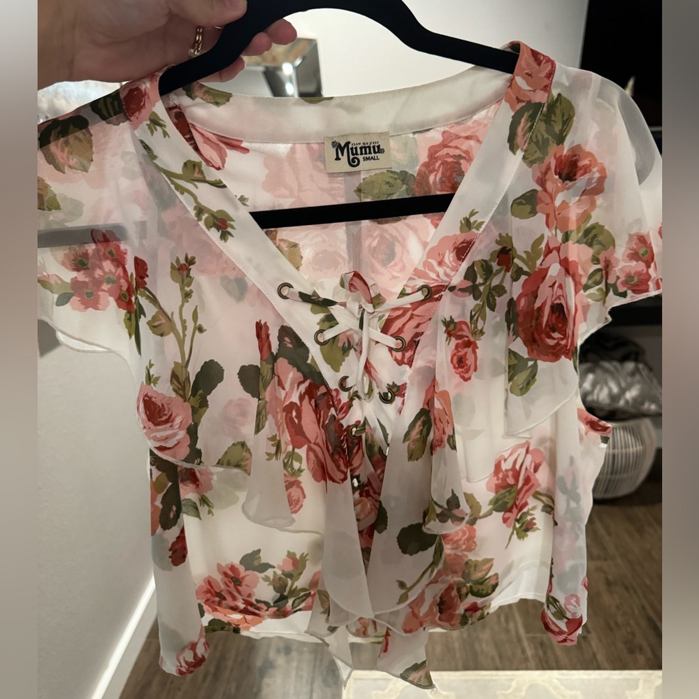 SMYM rose pedal shirt